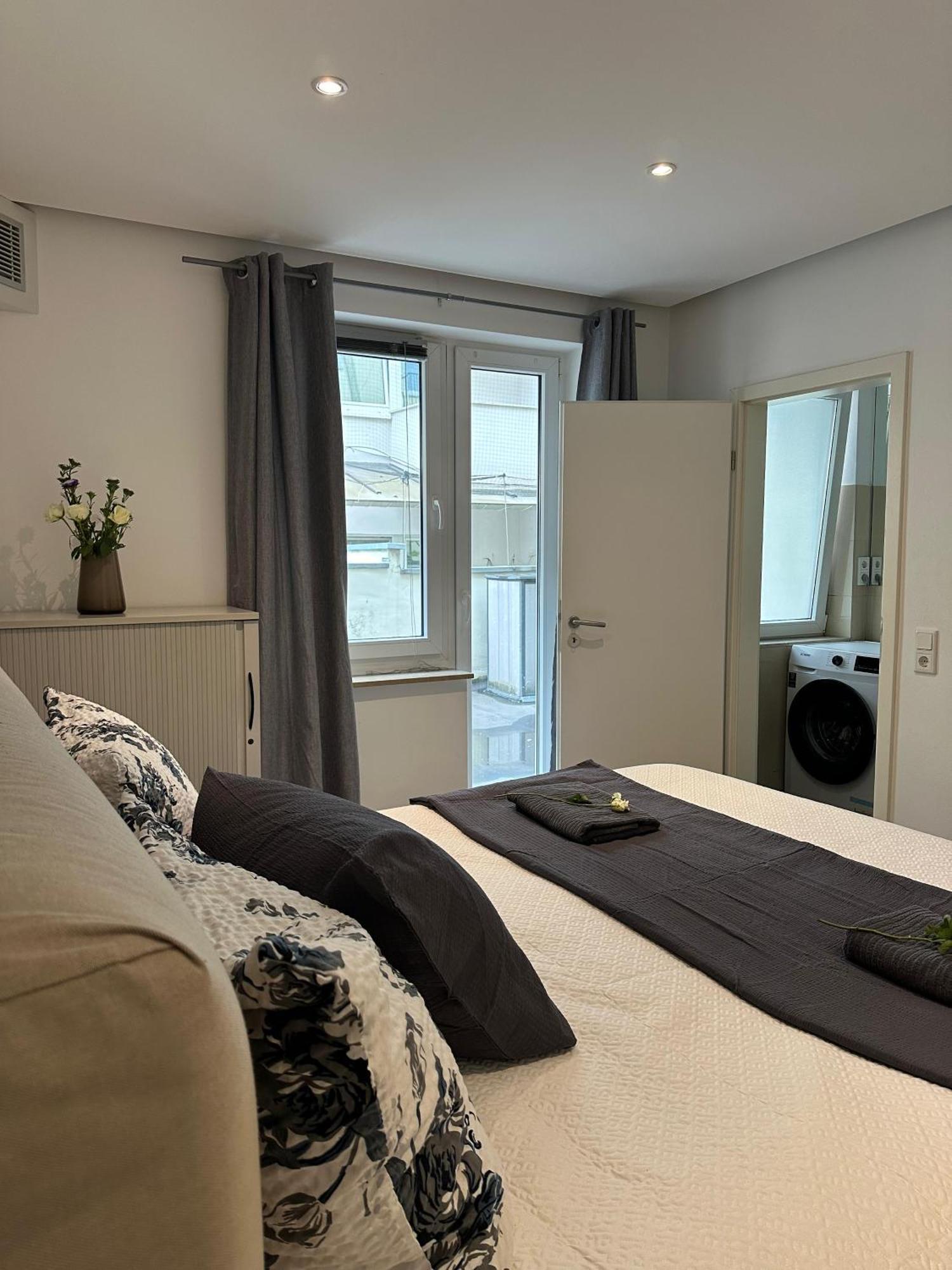 City Center Apartments Duesseldorf Bagian luar foto